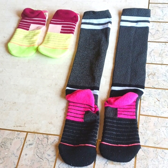 Socks- "Stance fusion" women's size medium,,New -unworn,,, 2 pairs - Picture 6 of 12